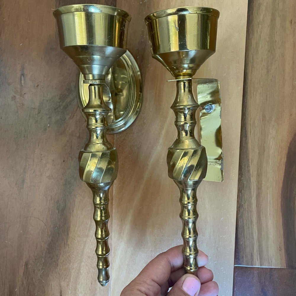 Wall sconces